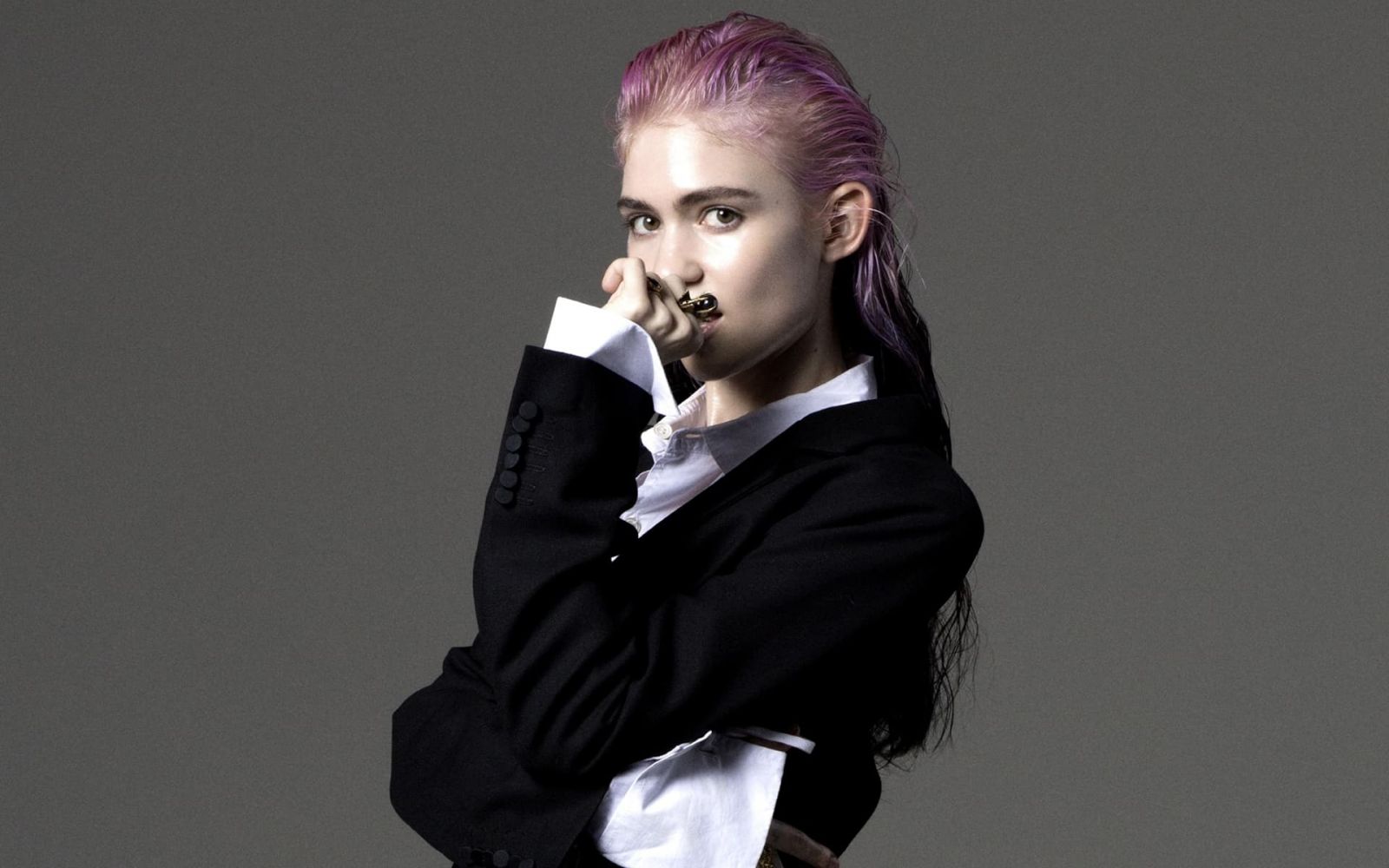 Grimes is playing games!