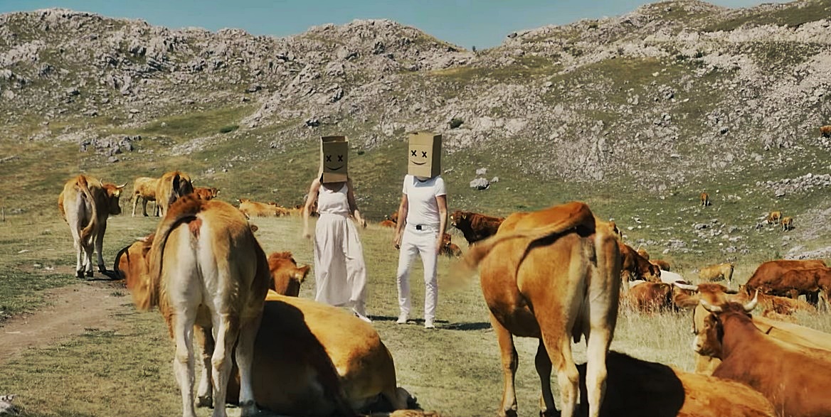 Laka Penzijom promovira album Mama